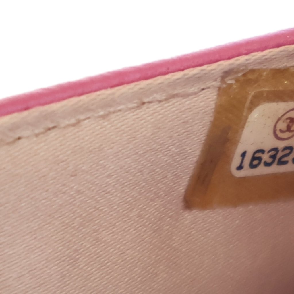 Chanel Embossed Lambskin Camellia Wallet On Chain - 5