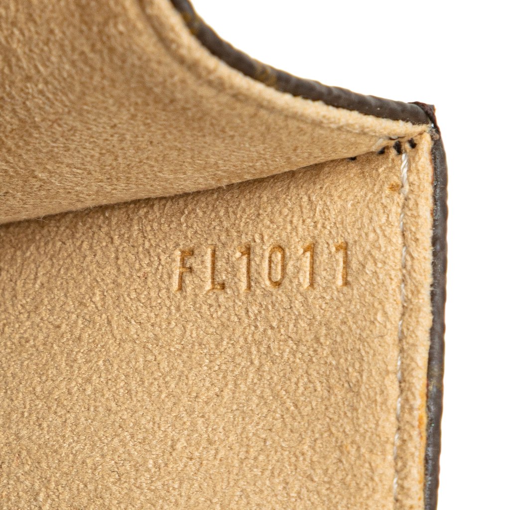 Louis Vuitton Monogram Pochette Florentine - Detail 1