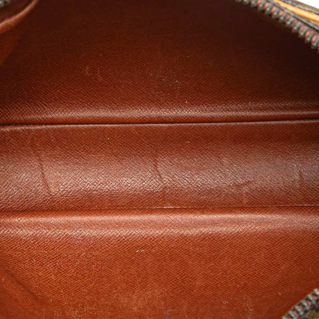 Louis Vuitton Monogram Pochette Marly Bandouliere Brown Canvas Good - Model View