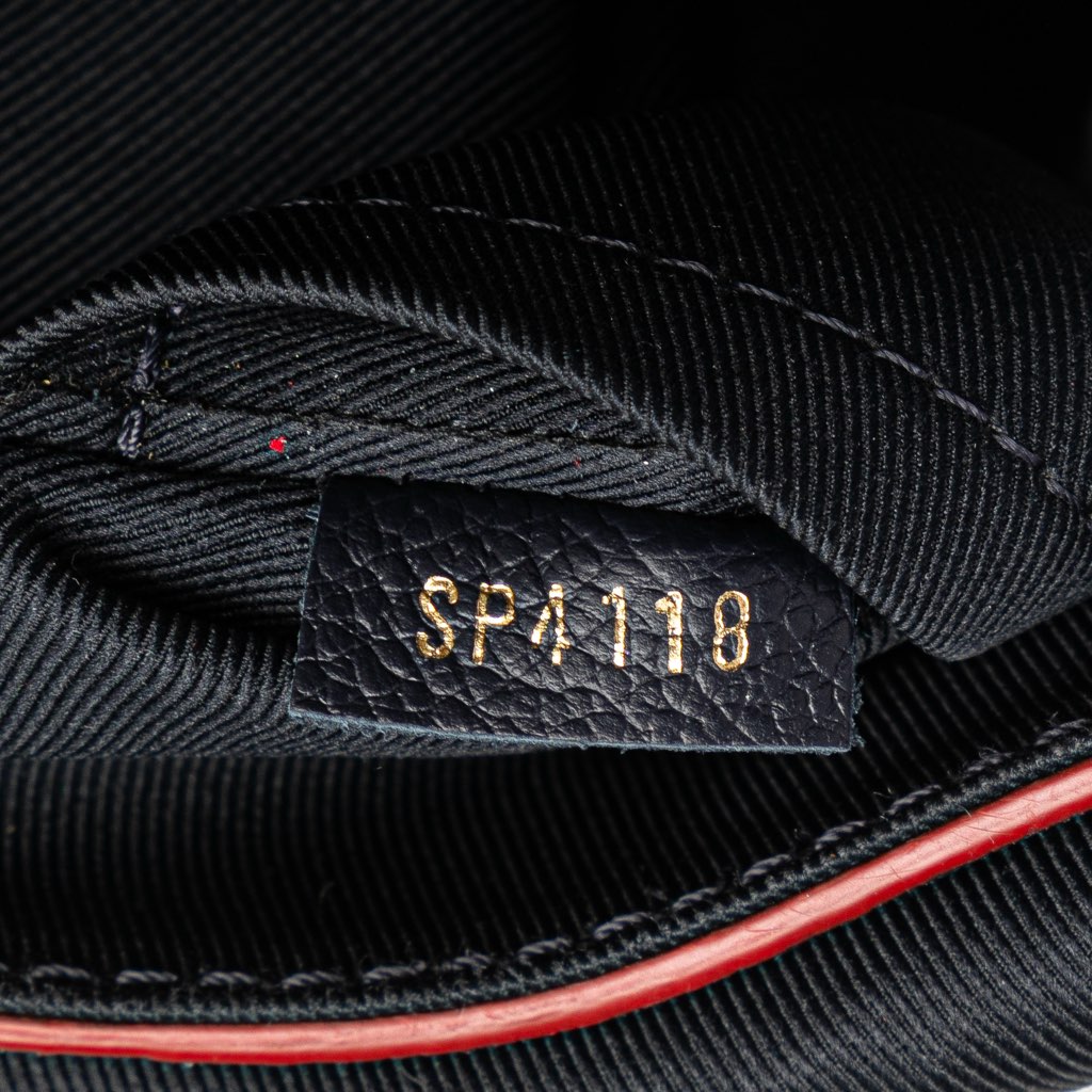 Louis Vuitton Monogram Empreinte Blanche BB - Detail 1