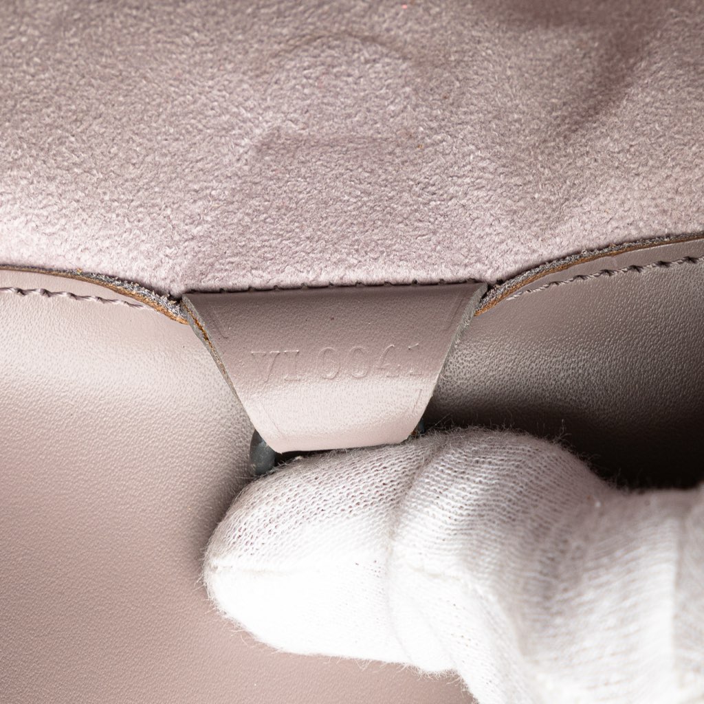 Louis Vuitton Epi Noctambule - Detail 1