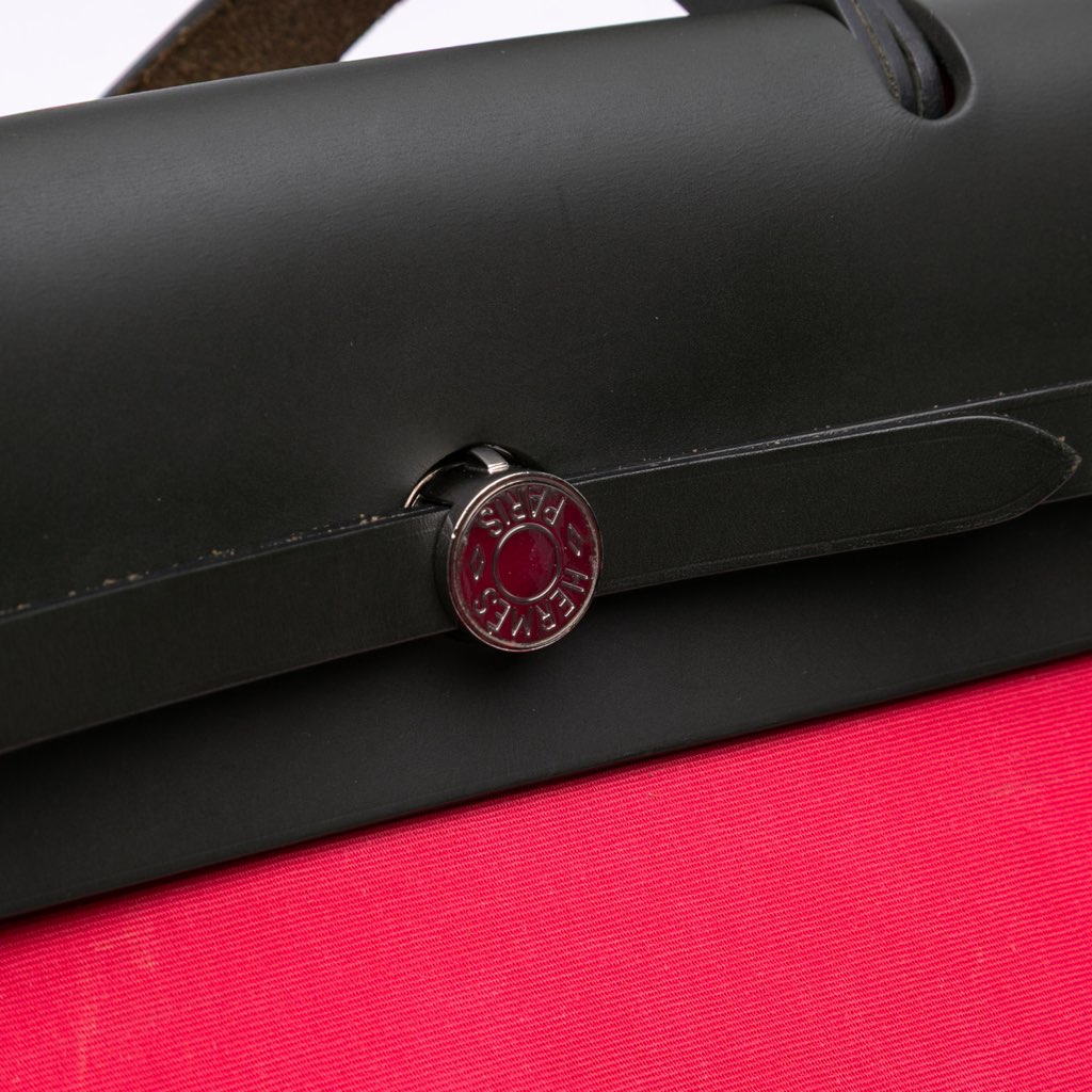 Hermès Toile Herbag Zip 39 - Side view