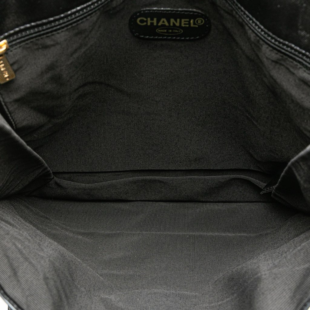 Chanel Lambskin Messenger Bag - 4