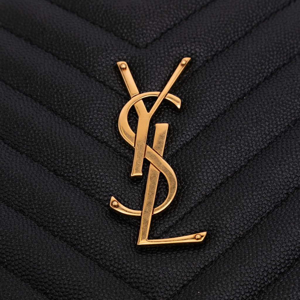 Saint Laurent Grain De Poudre Chevron Round Vinyle Camera Bag - Detail 2