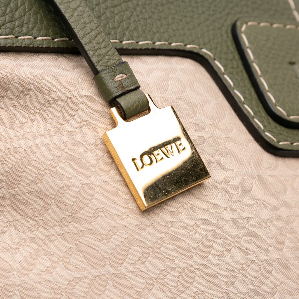 Loewe Anagram Canvas New Road Crossbody - Detail 2