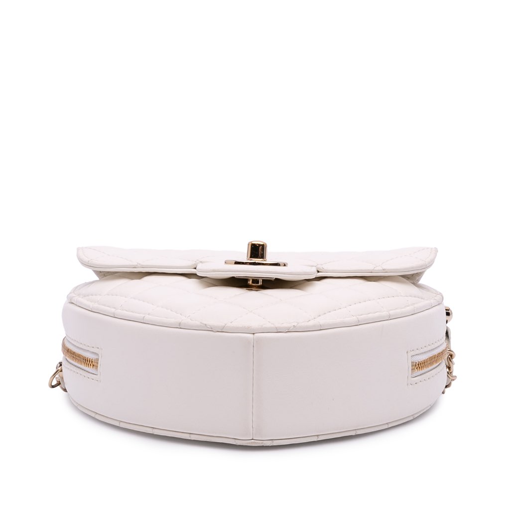 Chanel Lambskin CC in Love Heart Crossbody - 3
