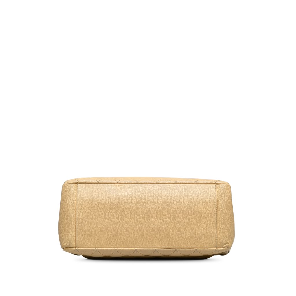 Chanel Caviar Grand Shopping Tote - 4