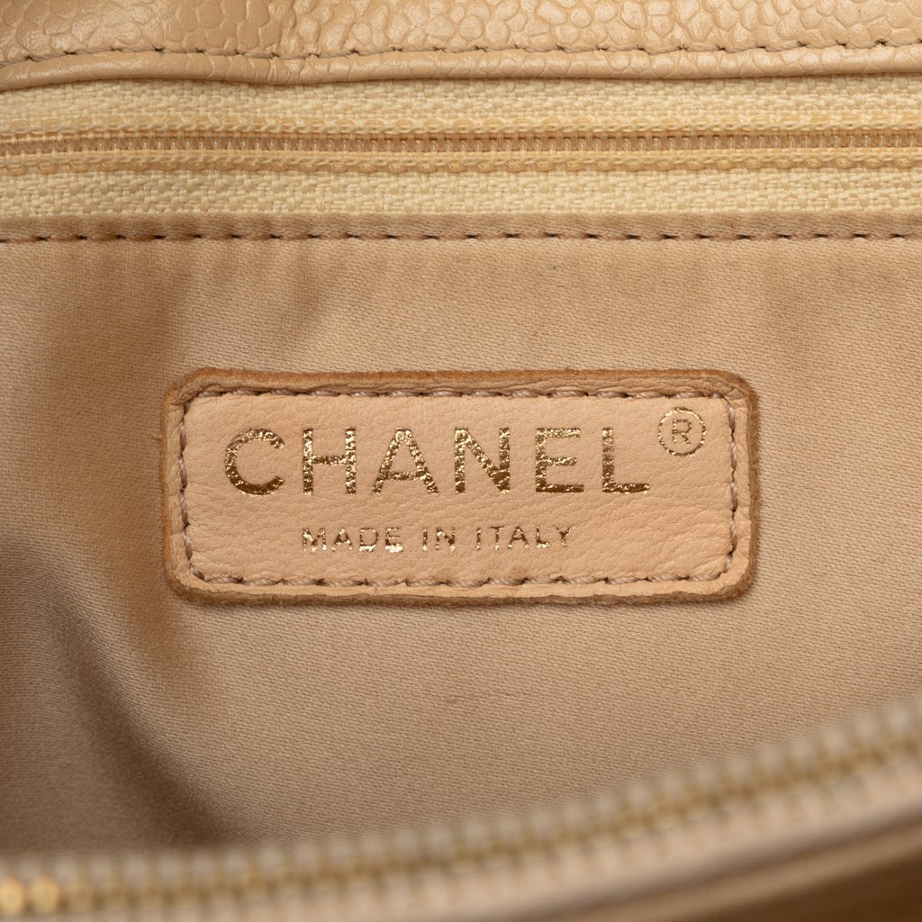 Chanel Caviar Grand Shopping Tote - Detail 2