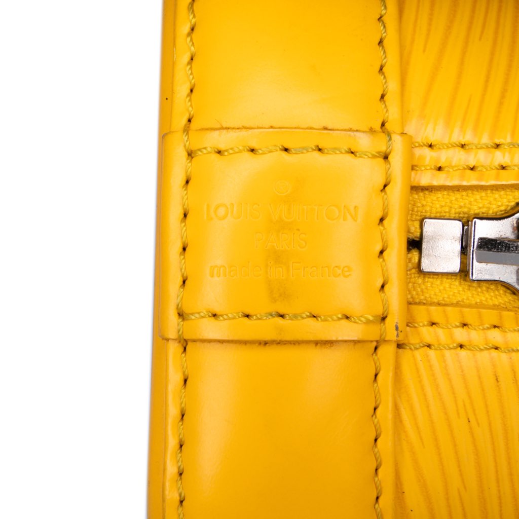 Louis Vuitton Epi Alma BB - Side view