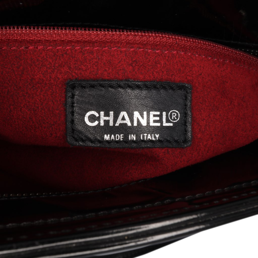 Chanel Chocolate Bar Patent Shoulder Bag - 5