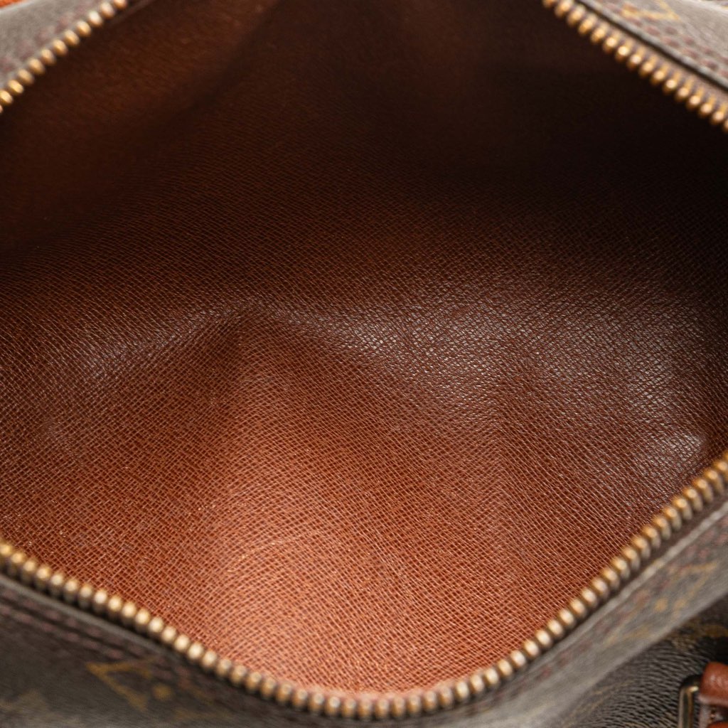 Louis Vuitton Monogram Papillon 26 - 4