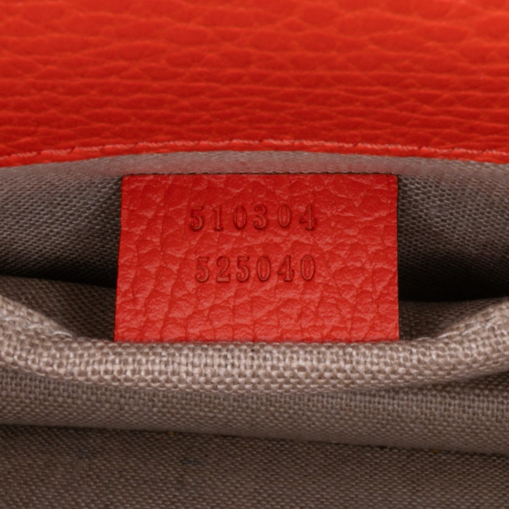 Gucci Small Dollar Calfskin Interlocking G Crossbody - Detail 1