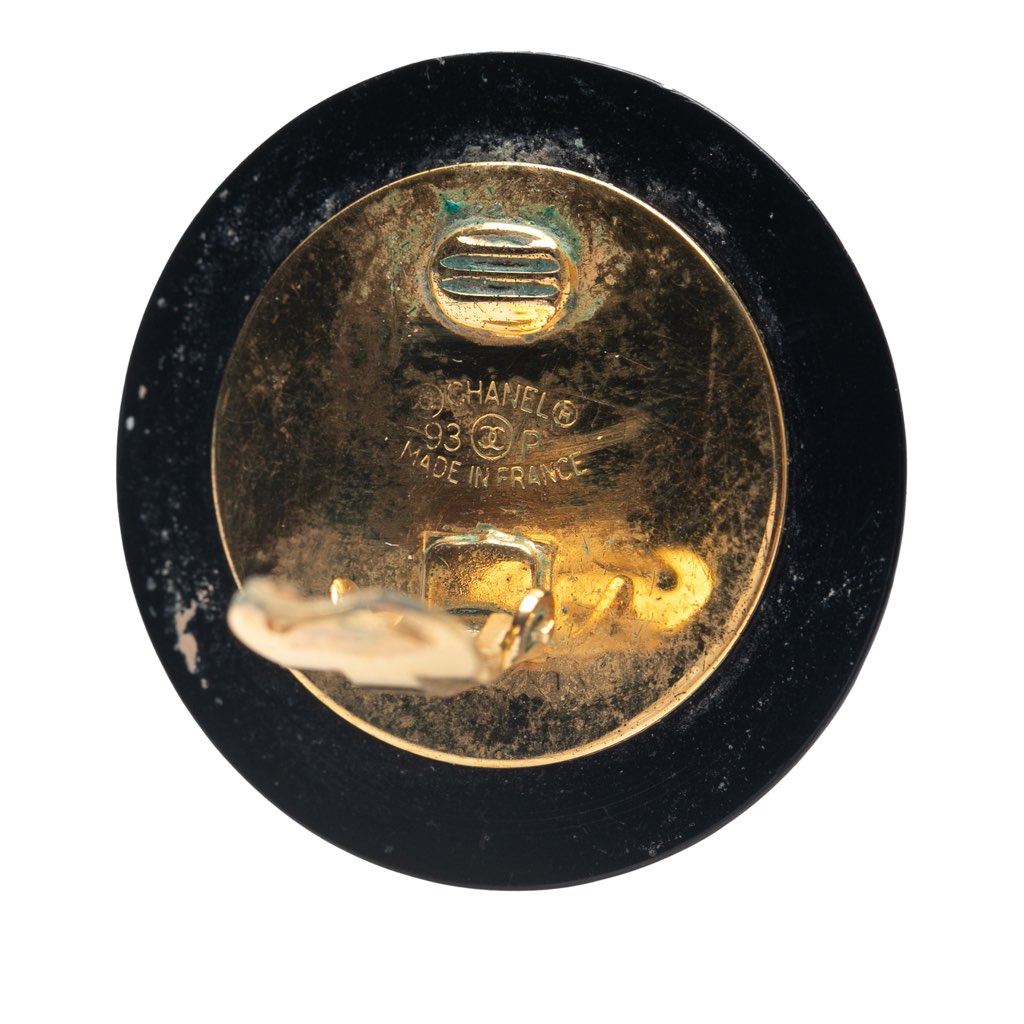 Chanel CC Resin and Gold Plated Quilted Button Clip On Earrings - 4