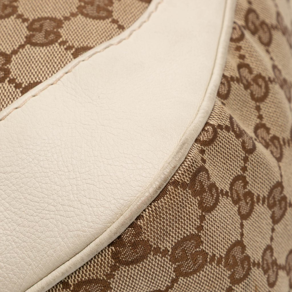 Gucci GG Canvas Charlotte Crossbody - Detail 2