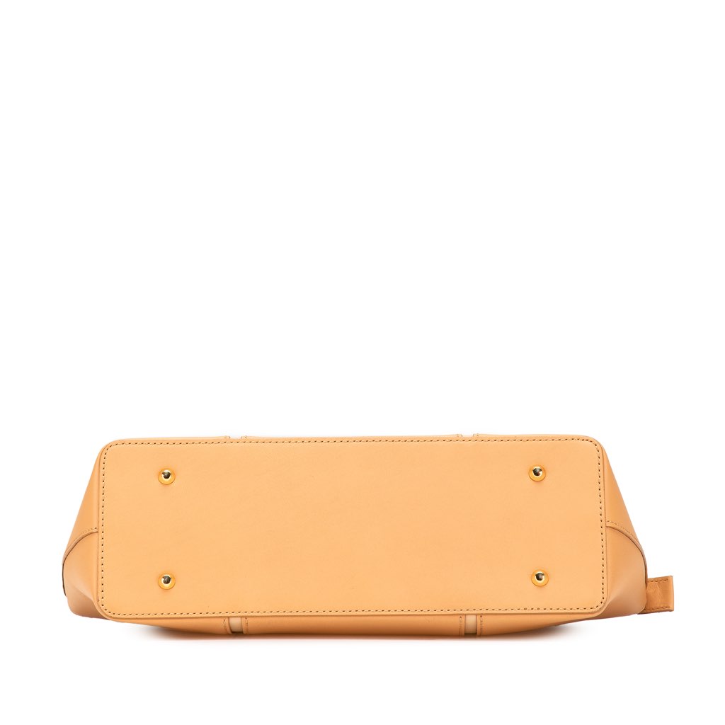 Burberry Leather Tote - Image 6