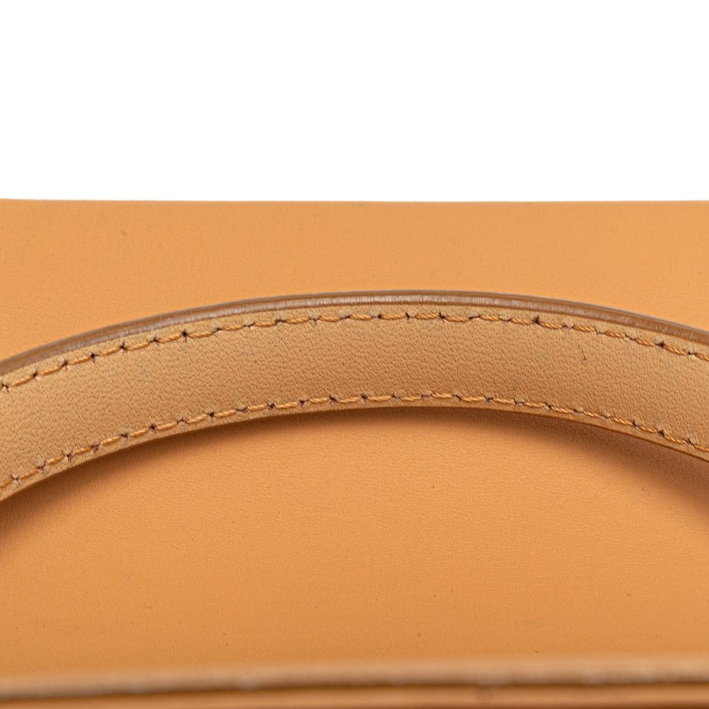 Burberry Leather Tote - Image 12