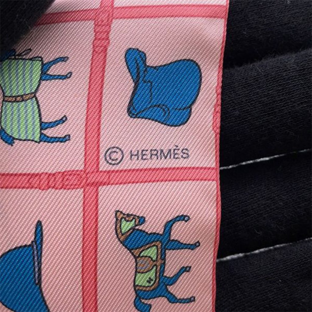 Hermès Couvertures et Tenues de Jour Silk Twilly Scarf - 4