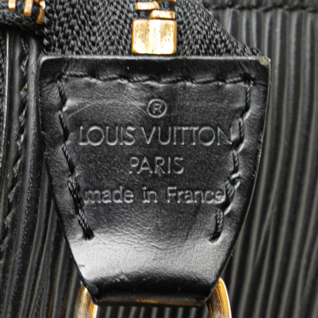 Louis Vuitton Epi Pochette Accessoires - Side view