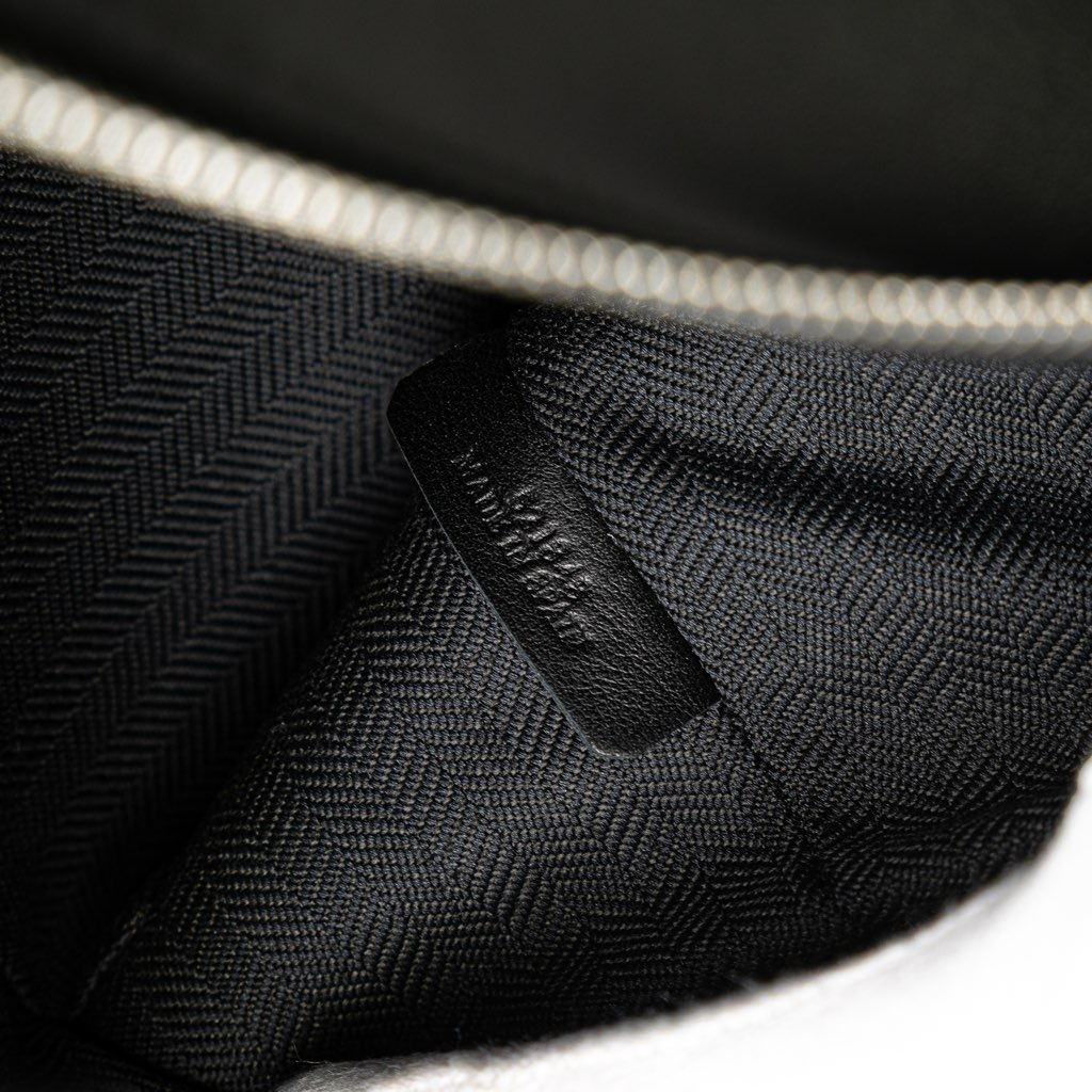 Loewe Leather Anagram T Clutch - Detail 1