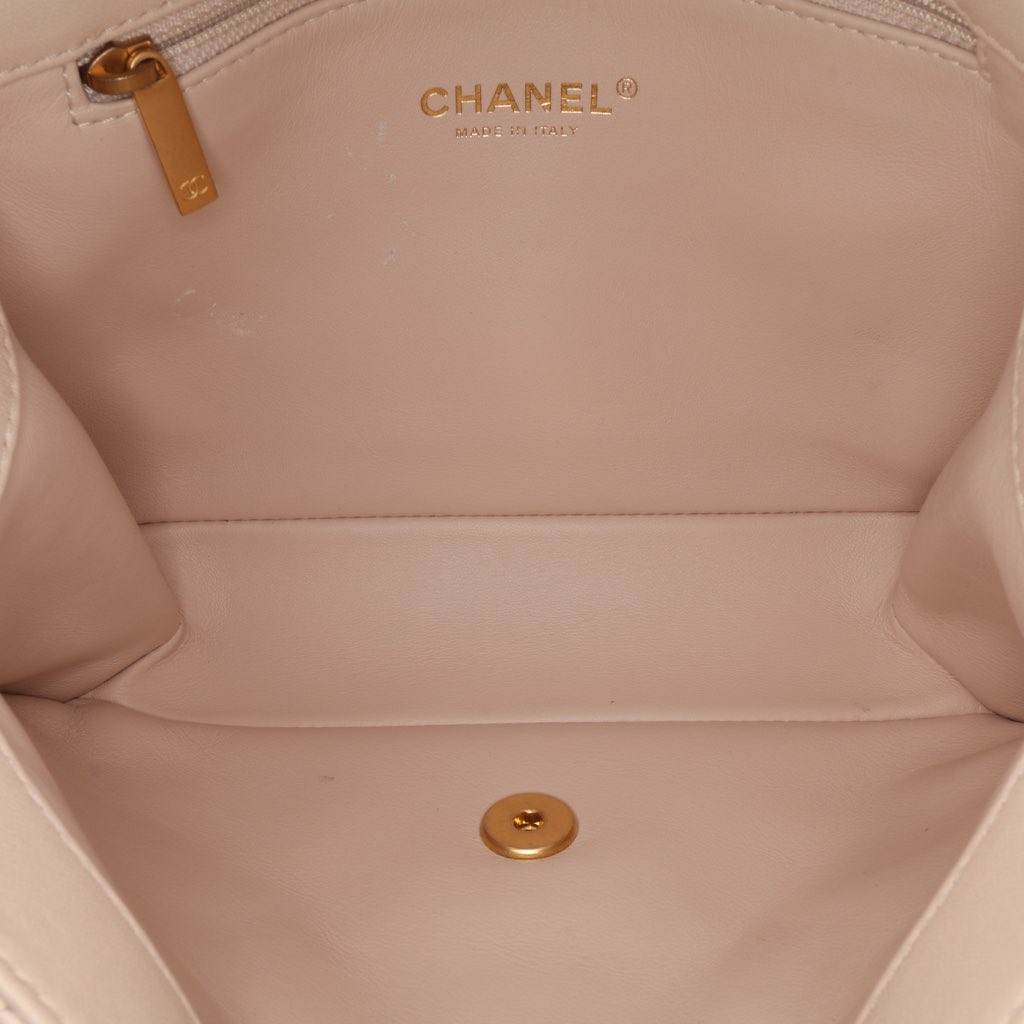 Chanel Quilted Lambskin Chaine Lettre Square Flap - 4