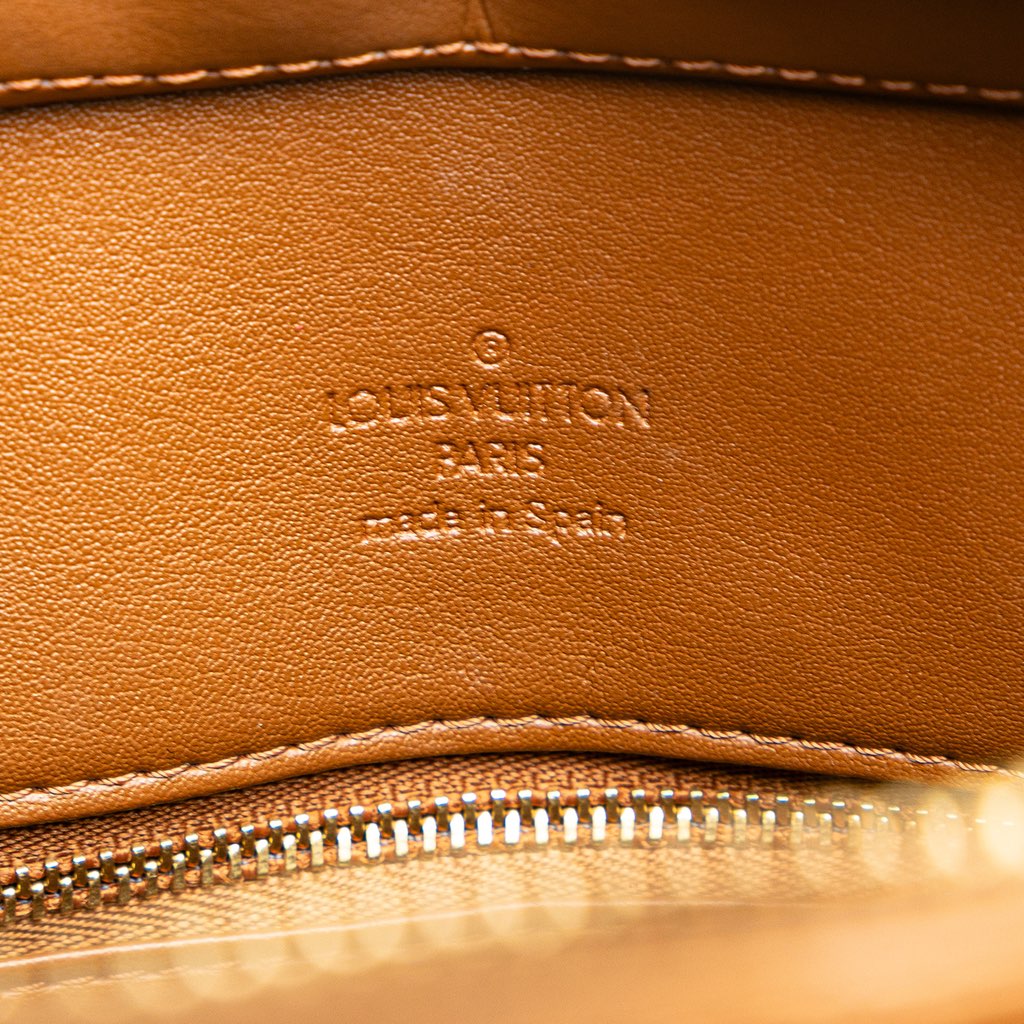 Louis Vuitton Monogram Vernis Houston - Side view