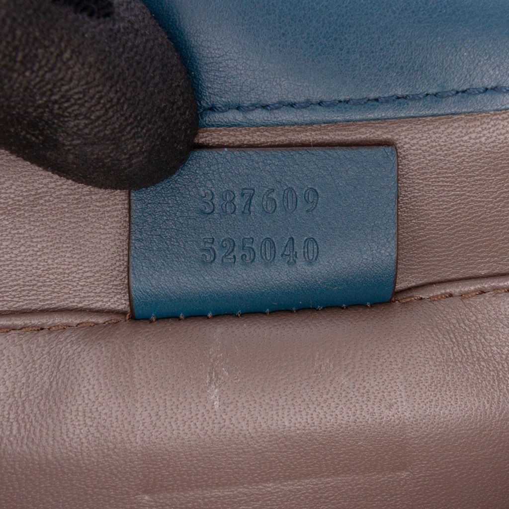 Gucci Small Polished Calfskin Interlocking G Dollar Crossbody - Detail 1