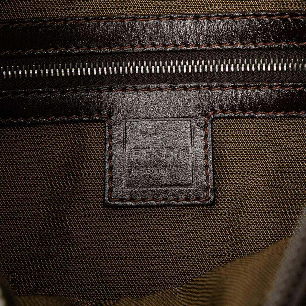 Fendi Zucca Canvas Shoulder Bag - Detail 1