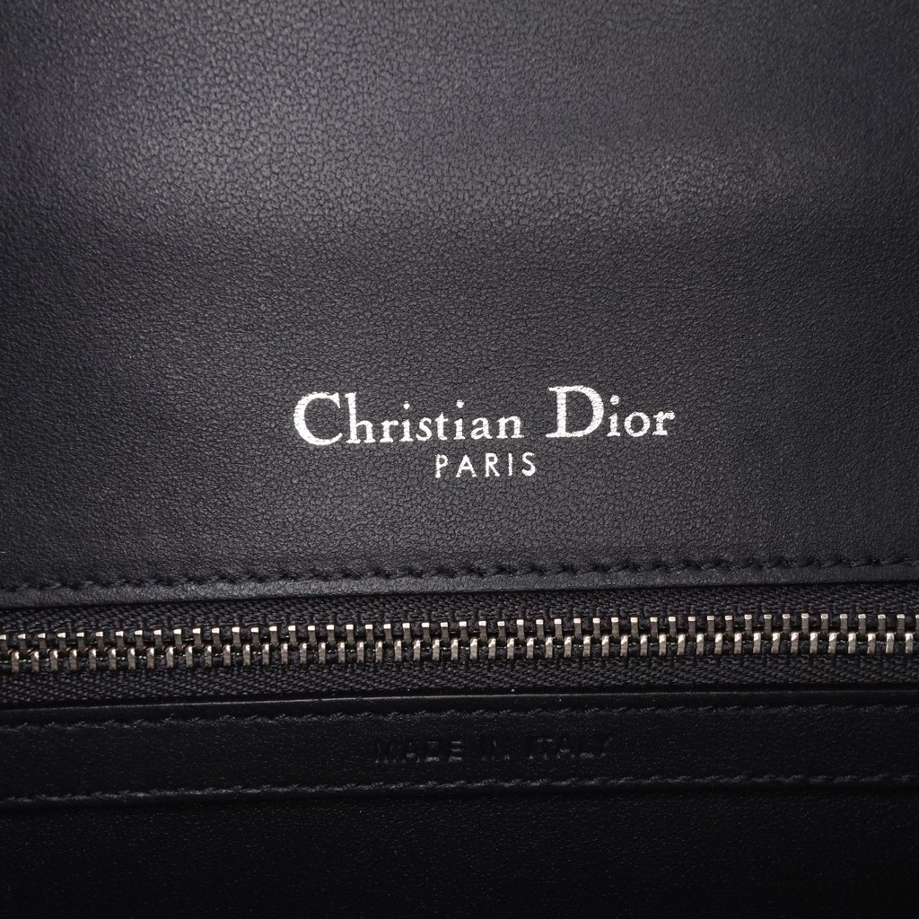 Dior Medium Metallic Patent Microcannage Diorama Flap - 5