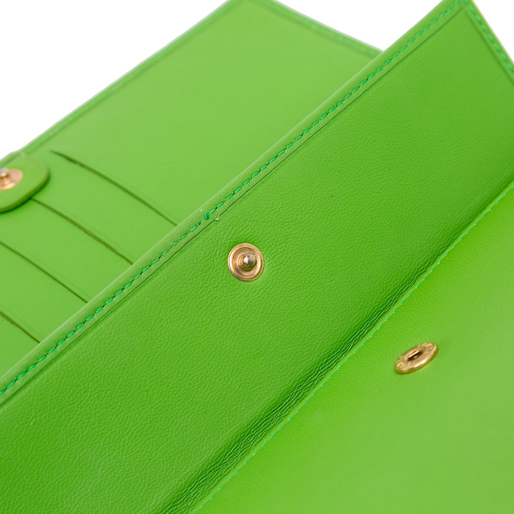 Fendi Nappa Logo Embossed Long Wallet On Chain - Image 12