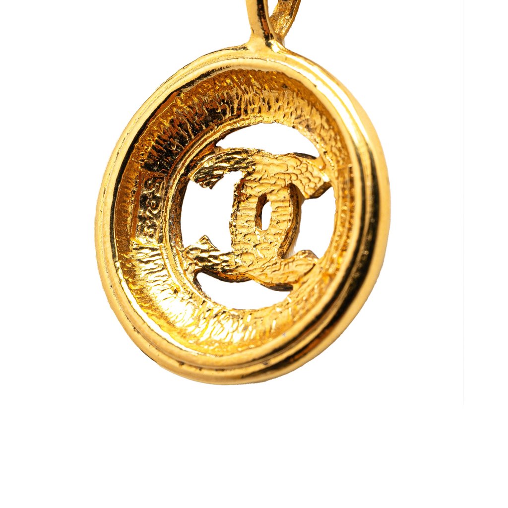 Chanel Gold Plated CC Round Pendant Necklace - 3