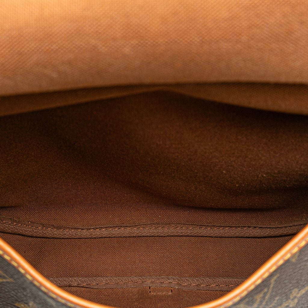 Louis Vuitton Monogram Saumur 25 - 4