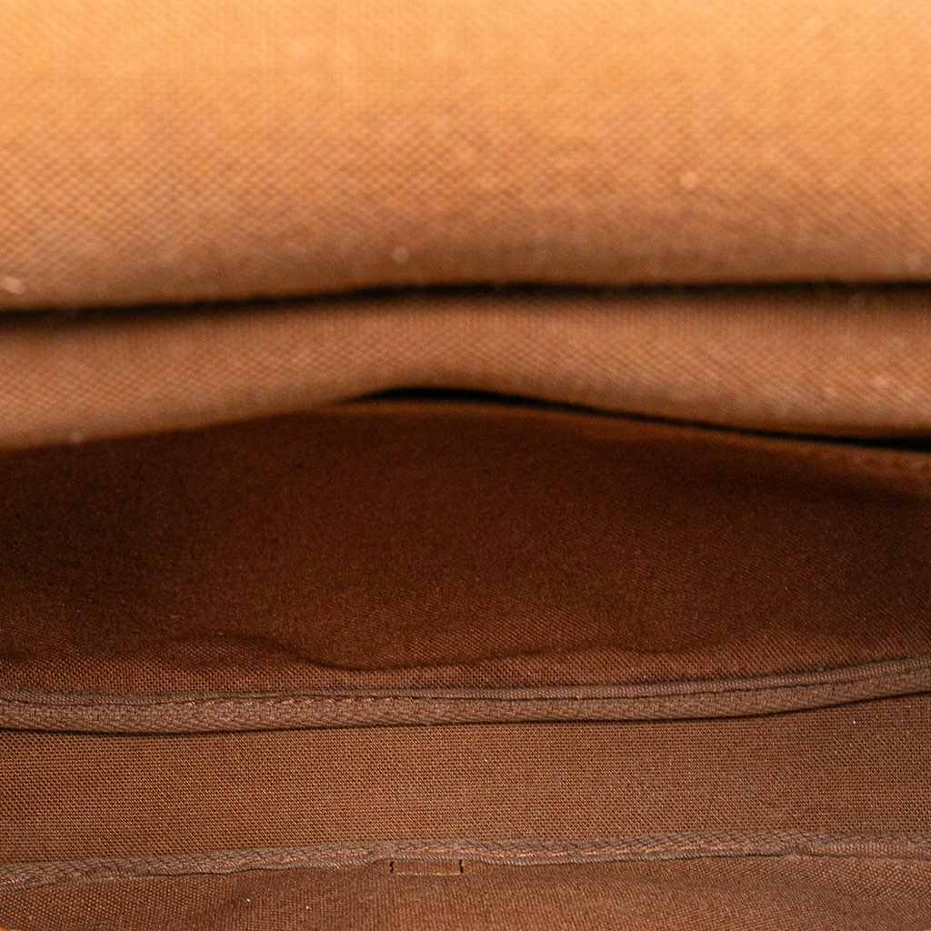 Louis Vuitton Monogram Saumur 25 - Side view