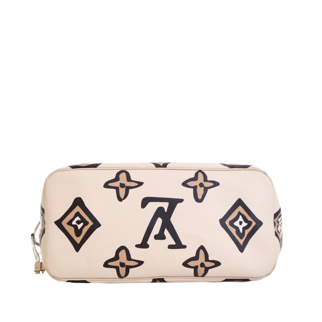 Louis Vuitton Monogram Giant Wild at Heart Neverfull MM - 4