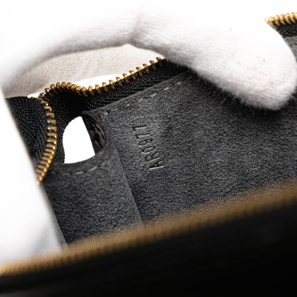 Louis Vuitton Epi Pochette Accessoires - 5