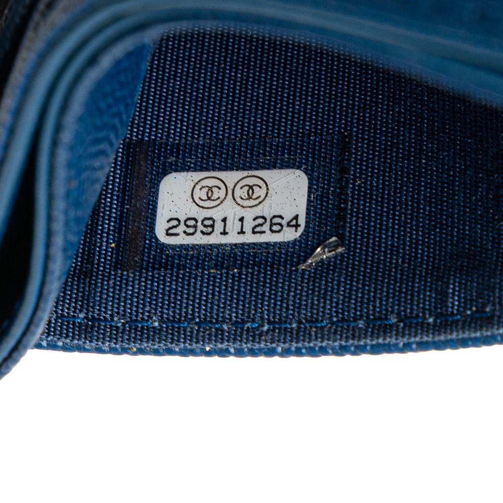 Chanel CC Caviar Card Holder - Detail 2