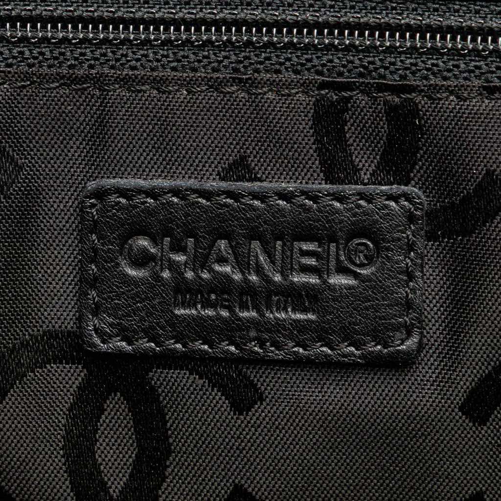 Chanel CC Lambskin Wild Stitch Handbag - 5