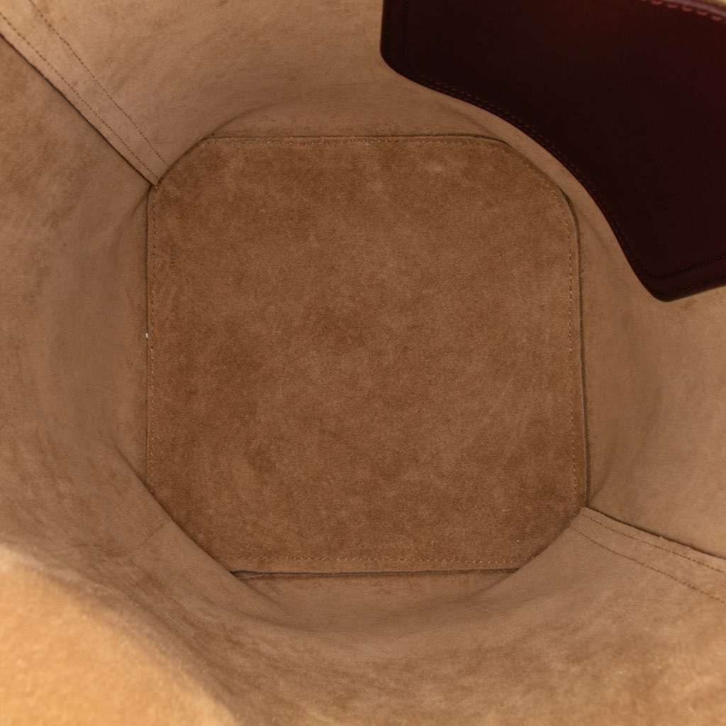 Loewe Medium Smooth Calfskin Pebble Bucket Bag - 4