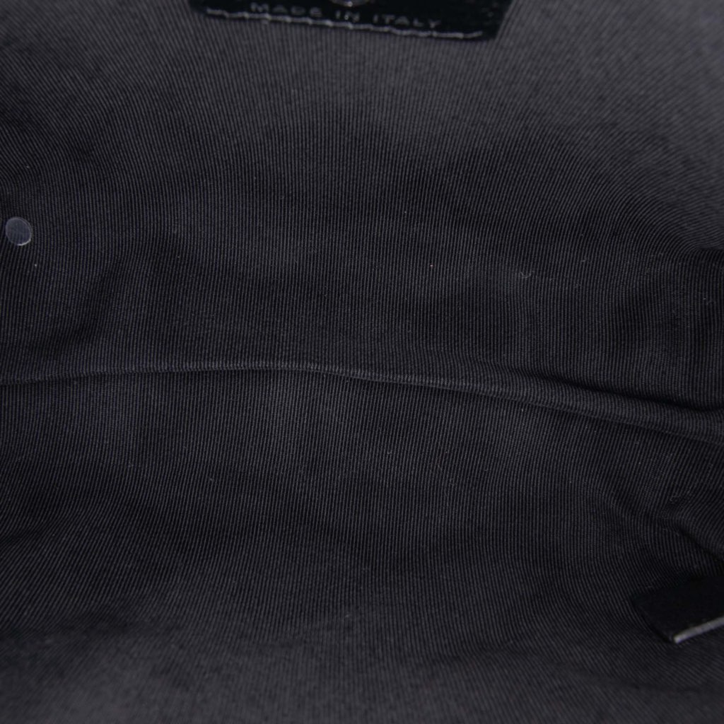 Chanel CC Quilted Patent Cosmetic Pouch - Image 10