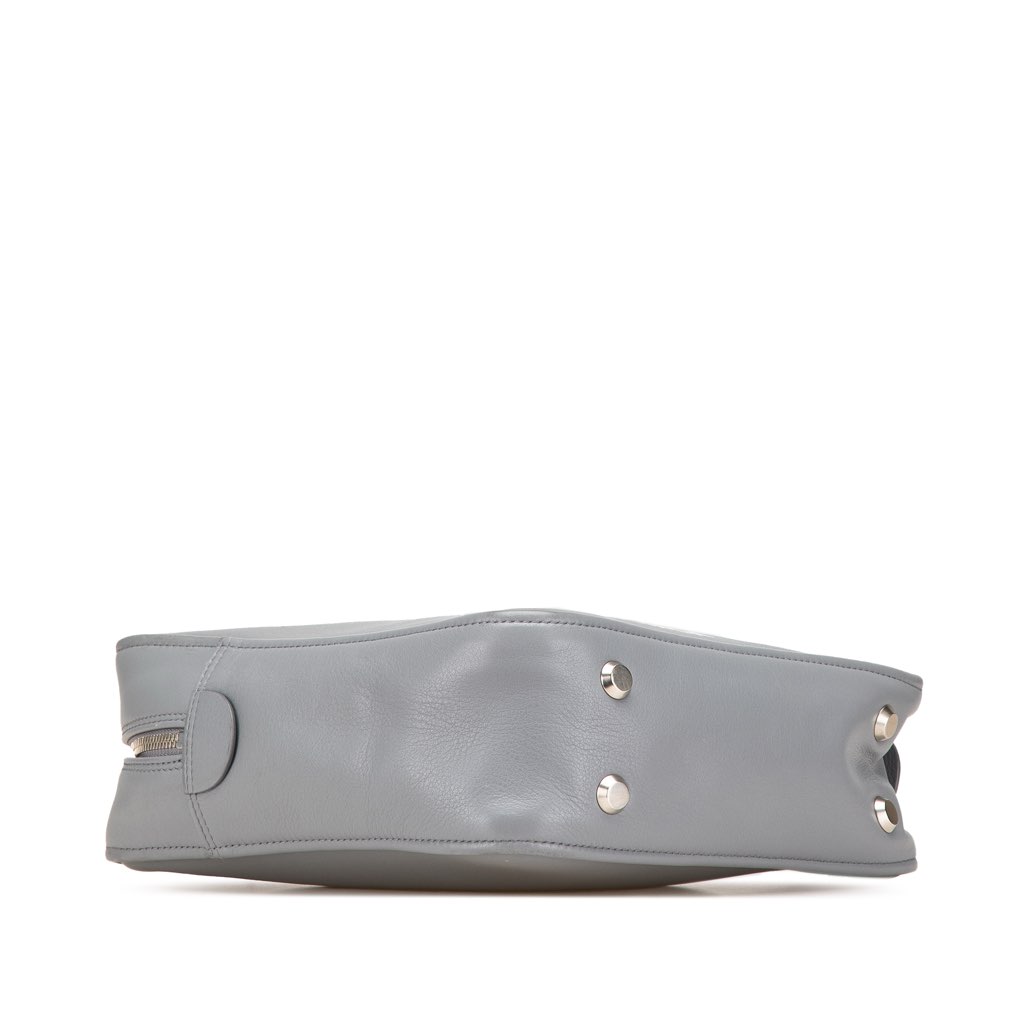 Balenciaga Medium Leather Triangle Duffle Bag - Image 6