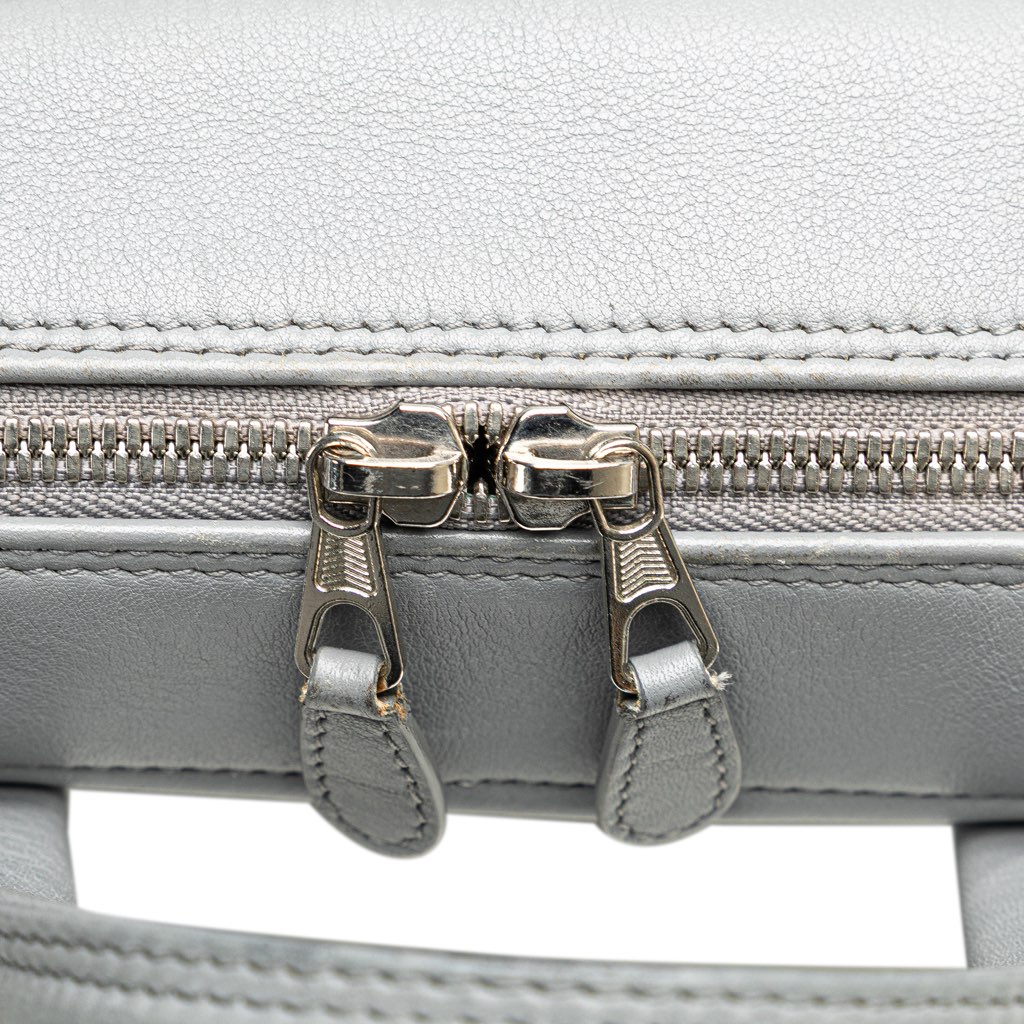 Balenciaga Medium Leather Triangle Duffle Bag - Image 10