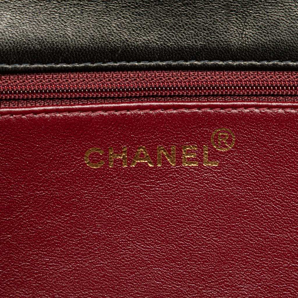 Chanel CC Quilted Lambskin Full Single Flap - Side view