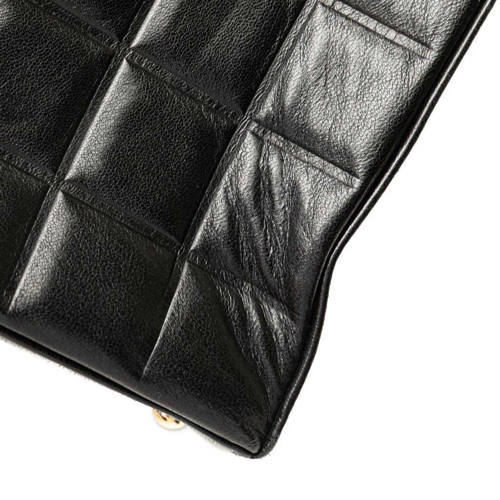 Chanel CC Chocolate Bar Lambskin Tote - Image 10