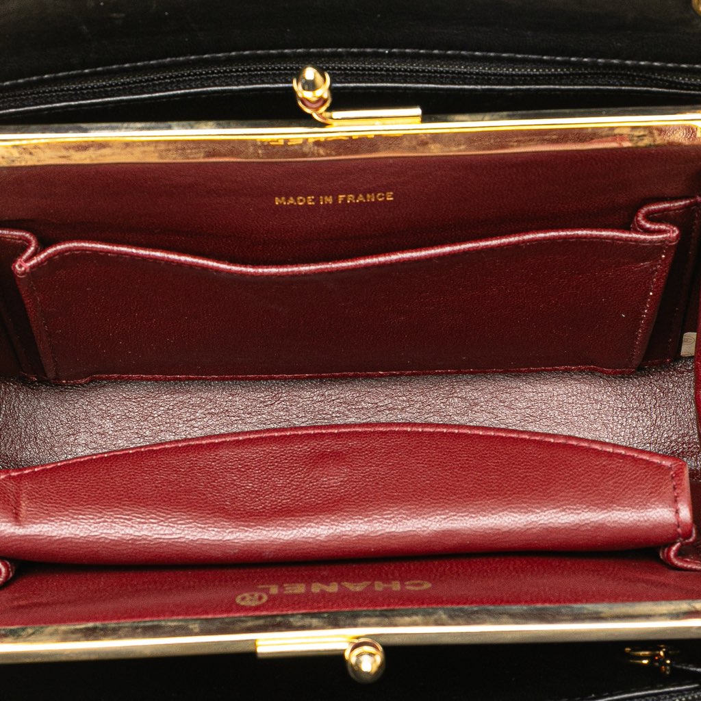 Chanel CC Chevron Lambskin Frame Chain Shoulder Bag - 4