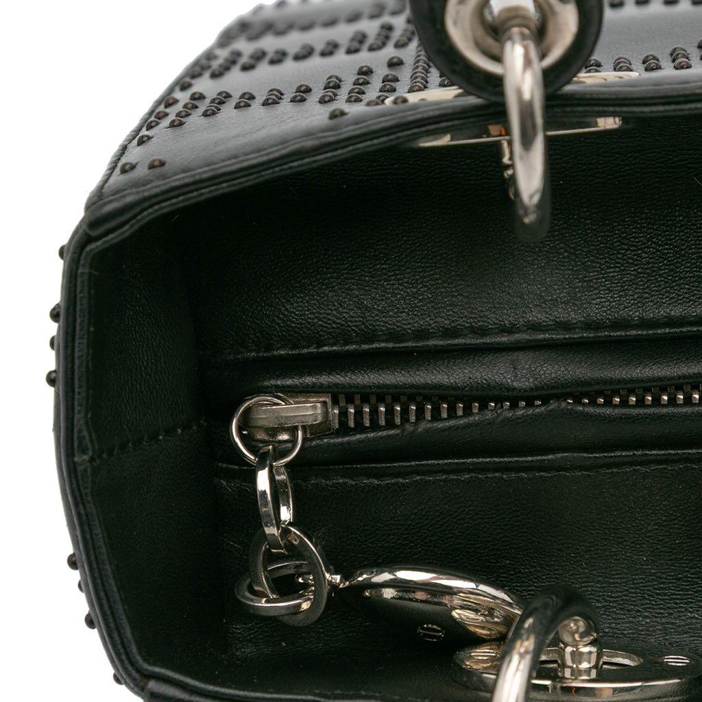 Dior Medium Calfskin Cannage Studded Lady Dior - Detail 2