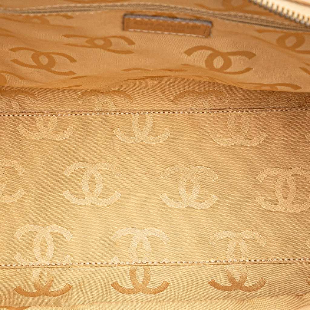 Chanel CC Lambskin Wild Stitch Handbag - 4