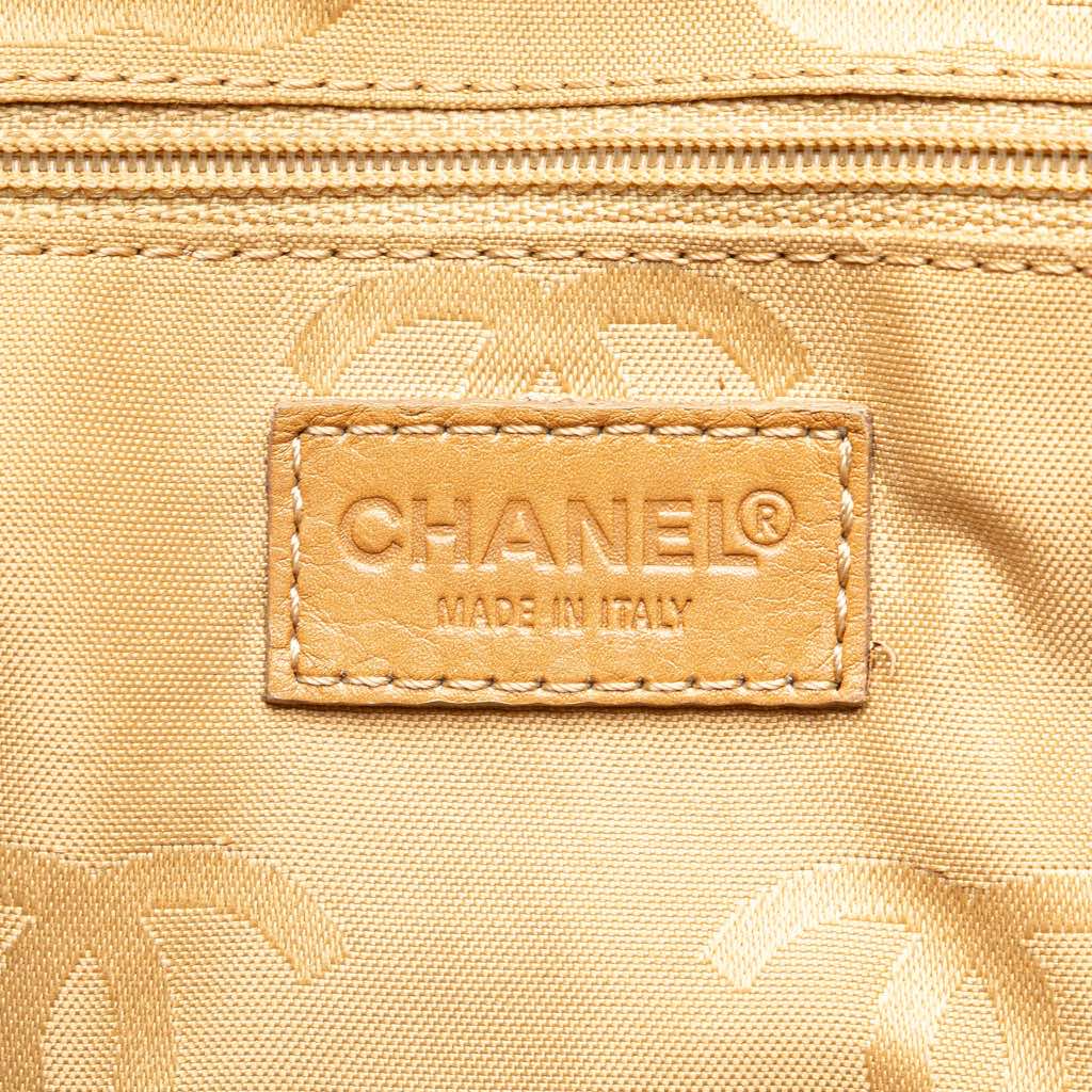 Chanel CC Lambskin Wild Stitch Handbag - 5