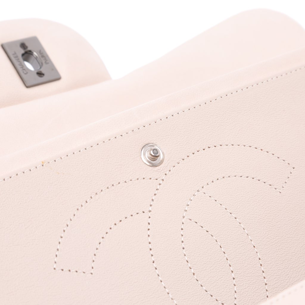 Chanel Jumbo Classic Lambskin Double Flap - Image 10