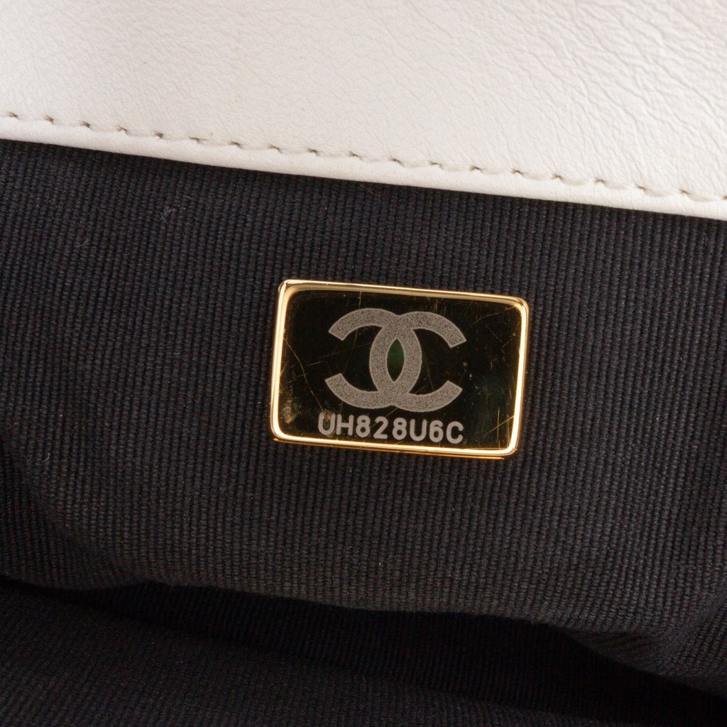Chanel Medium Lambskin 19 Flap - Side view