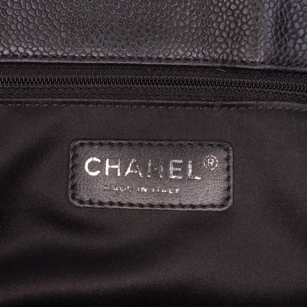 Chanel Caviar Grand Shopping Tote - 5