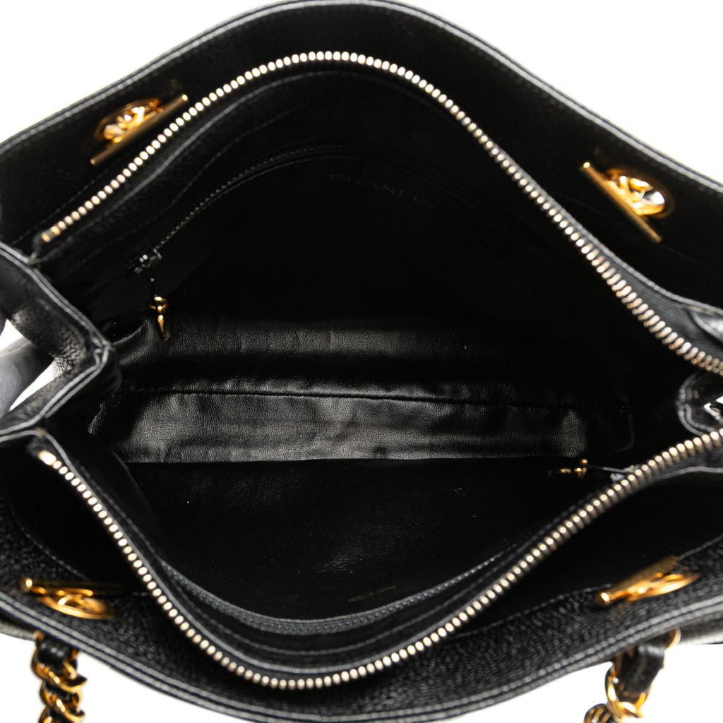 Chanel CC Caviar Shoulder Bag - 4